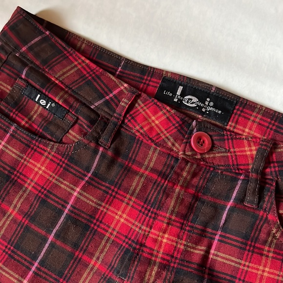 Plaid LEI Pants - Picture 2 of 3